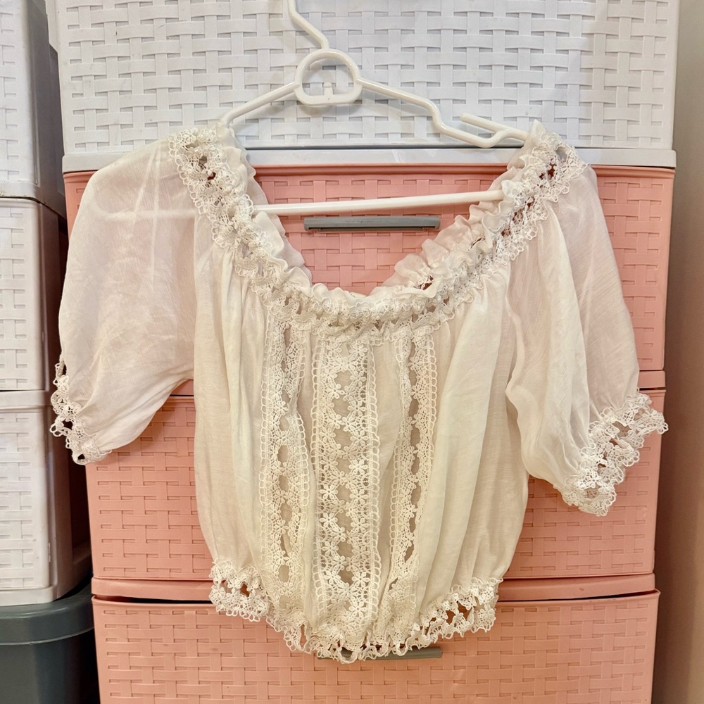 Elan white Lace Blouse